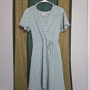 Monteau Light Green Floral Wrap Midi Dress